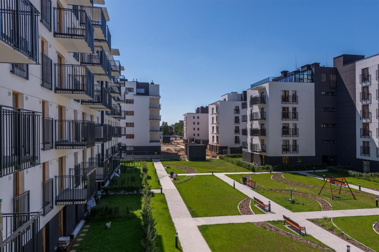 Okecie Airport Studio Bakalarska 2 P&O Serviced Apartments Varsavia Esterno foto