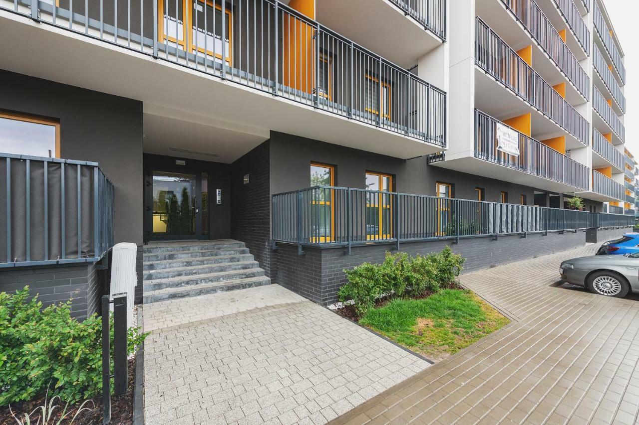 Okecie Airport Studio Bakalarska 2 P&O Serviced Apartments Varsavia Esterno foto